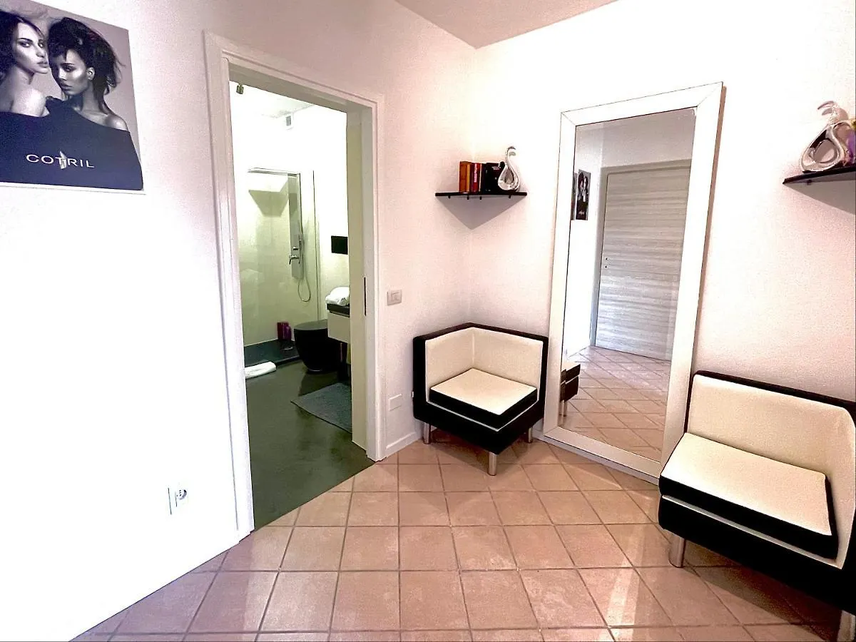 Pensionat 4Luciroom Olbia