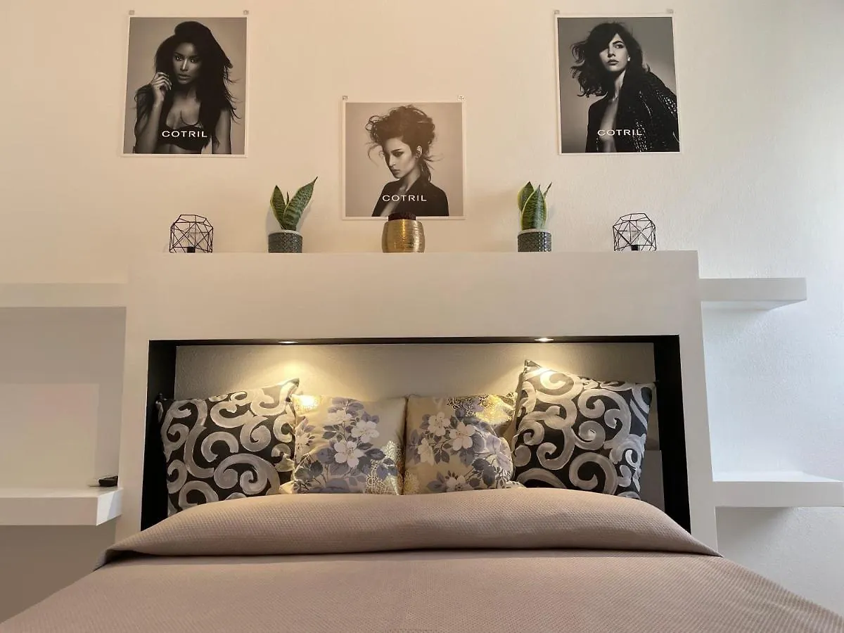 Pensionat 4Luciroom Olbia
